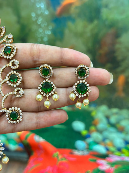 Emerald Pearl Drop Necklace Set