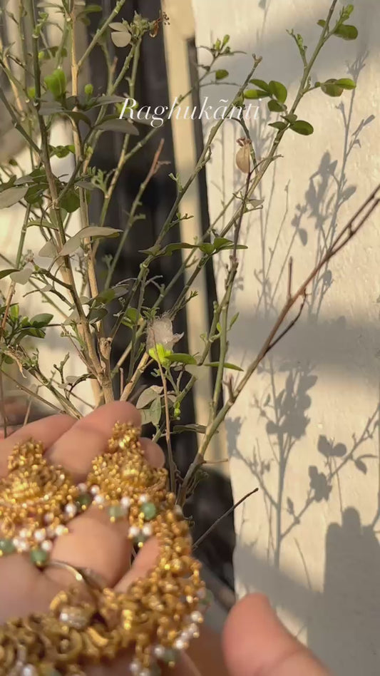 Maha Pushpa Necklace