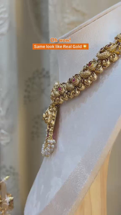 Adhira Matte Gold Set