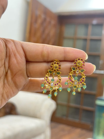 Gul Green Earrings