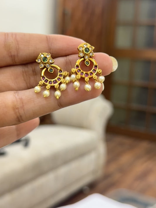 Ridhi Mini Chandbalis