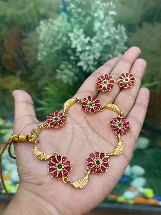 Pushp Rekha choker set
