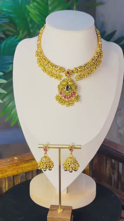 Apala kanthi necklace set