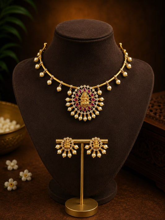Suryalekha Pendant Set