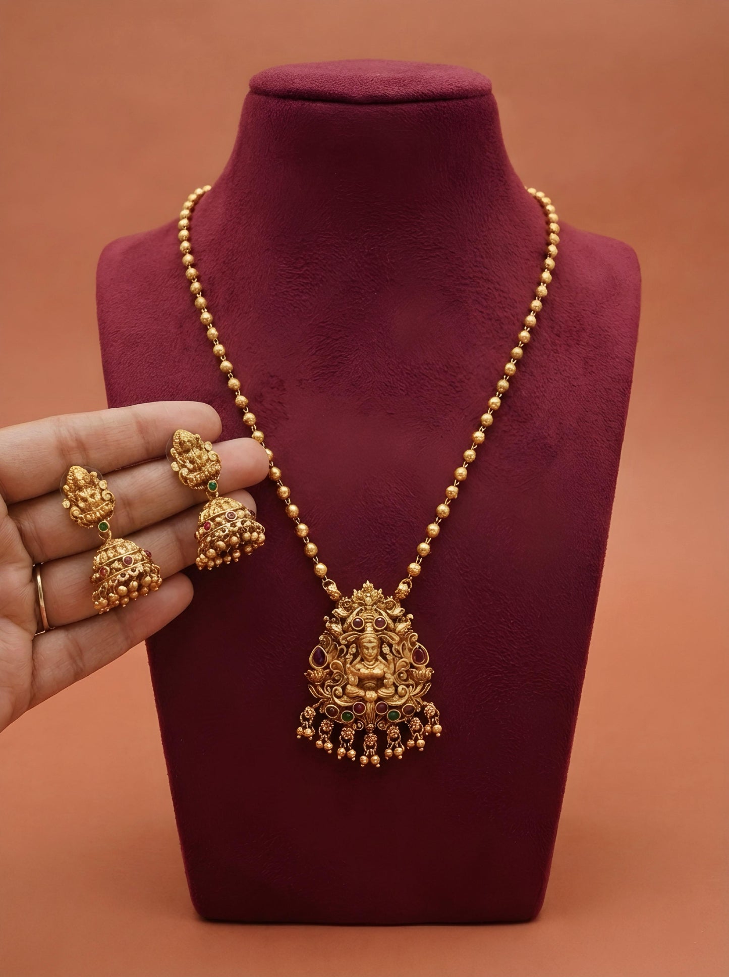 Laxmi Moti Long Haaram